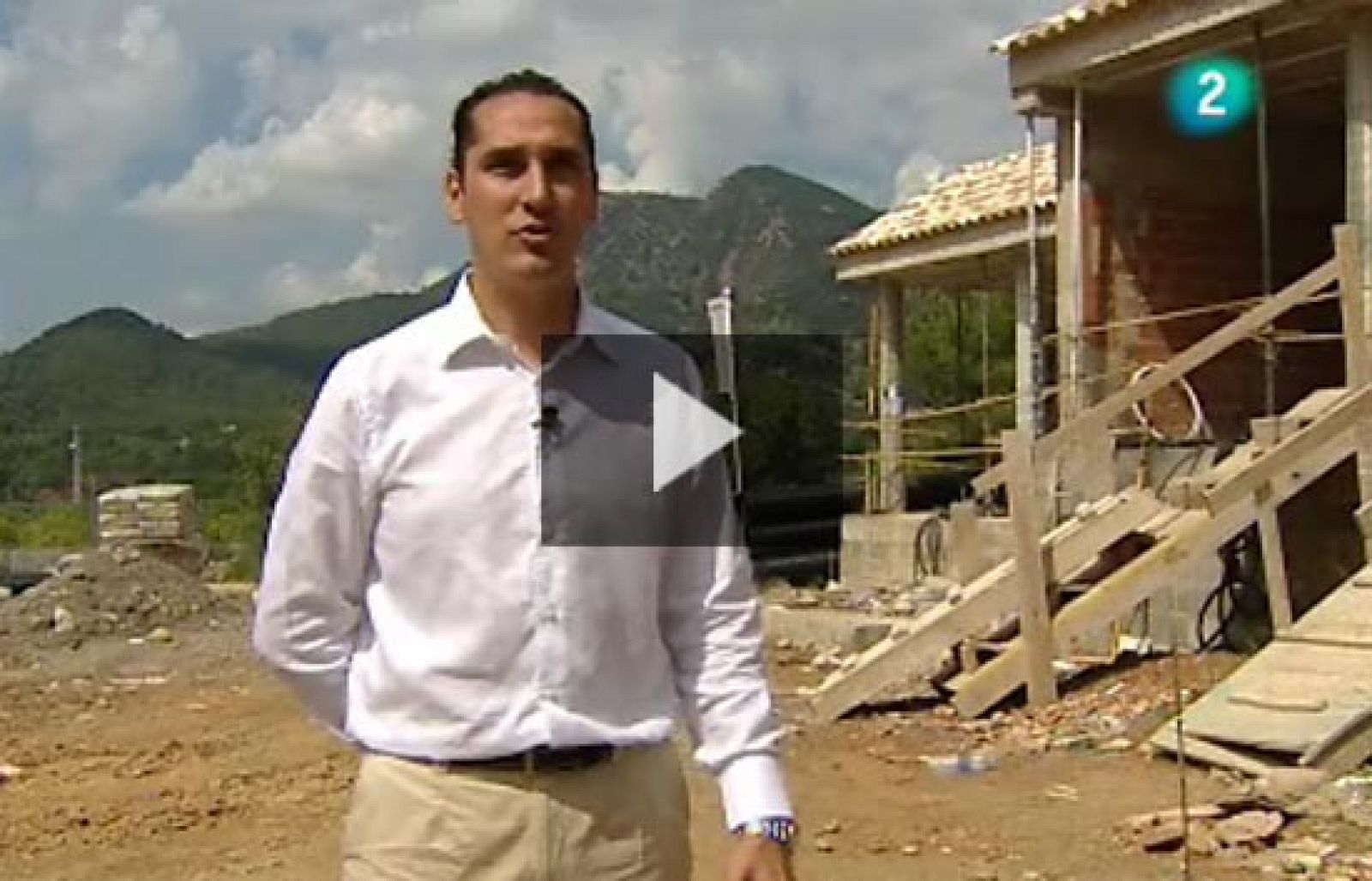 Después de vencer en la Vuelta a España 2001 y retirarse del ciclismo profesional, Ángel Casero se dedica ahora a la promoción inmobiliaria.