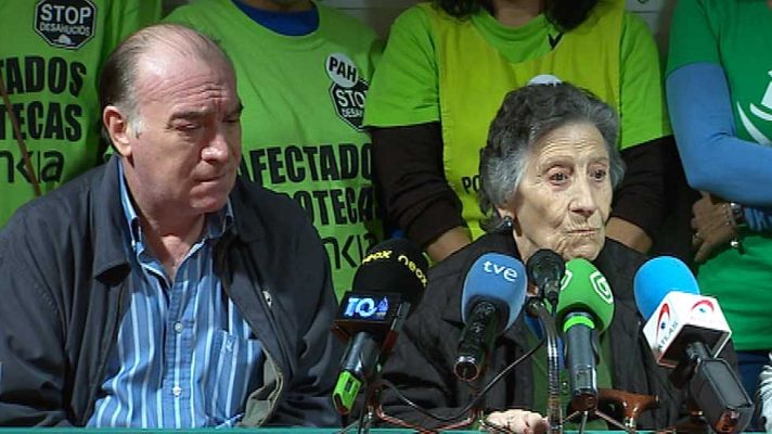 Telediario 1 - Primeras declaraciones de la mujer de 85 años desahuciada