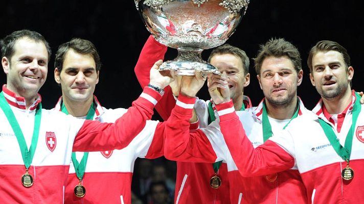 Telediario 1 - Federer ya tiene su Davis