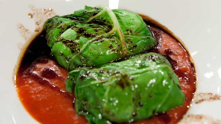 RTVE Cocina - Paquetitos de acelga con ricota, ajetes y berenjena