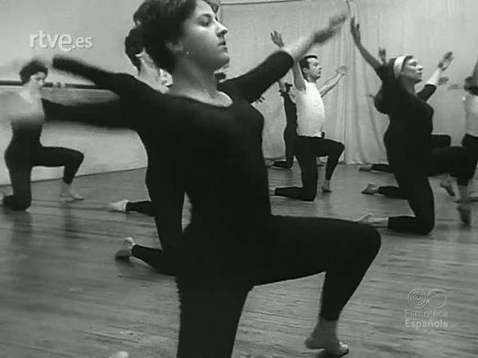 Revista Imágenes - DANZA Y PANTOMIMA