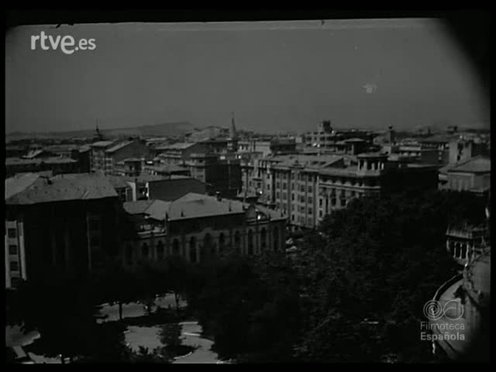 DEL BULLICIO A LA DANZA - Revista Imágenes | Ver