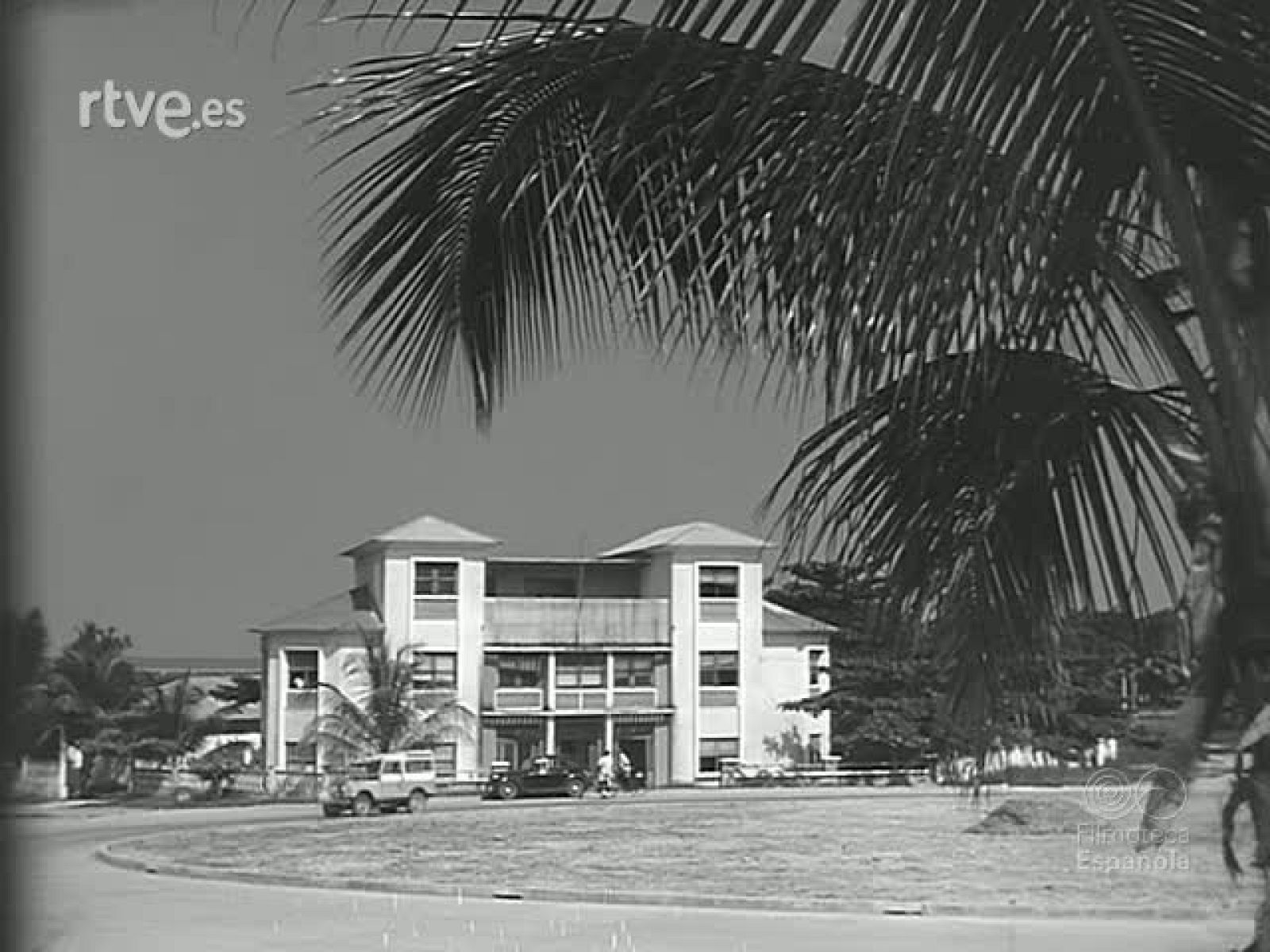 LA PROVINCIA ESPAÑOLA DE RIO MUNI - Revista Imágenes | Ver