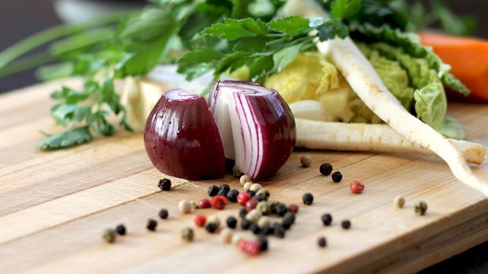 Telediario 1 - El gasto en comida creció en 2013