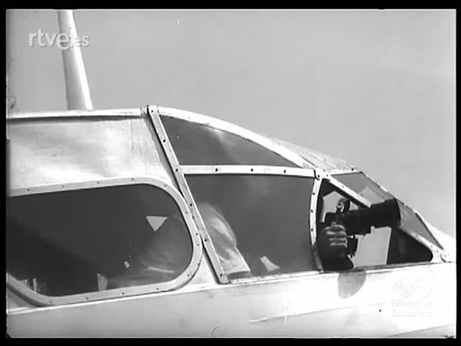 LA PERLA NEGRA DEL BIAFRA - Revista Imágenes | Ver