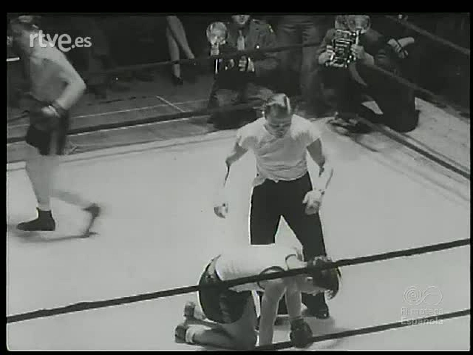 FUERZA Y DESTREZA - Revista Imágenes | Ver