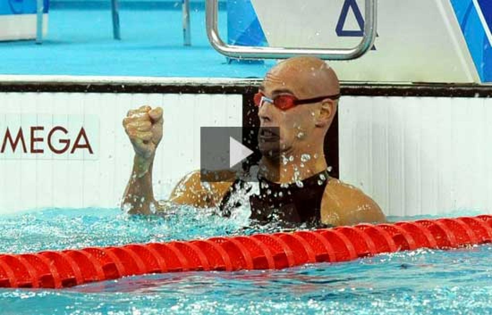 El nadador español Richard Oribe ser ha adjudicado su décima medalla en el Cubo de Pekín. El donostiarra ha conseguido la medalla de plata en la categoría de 50 metros libres.