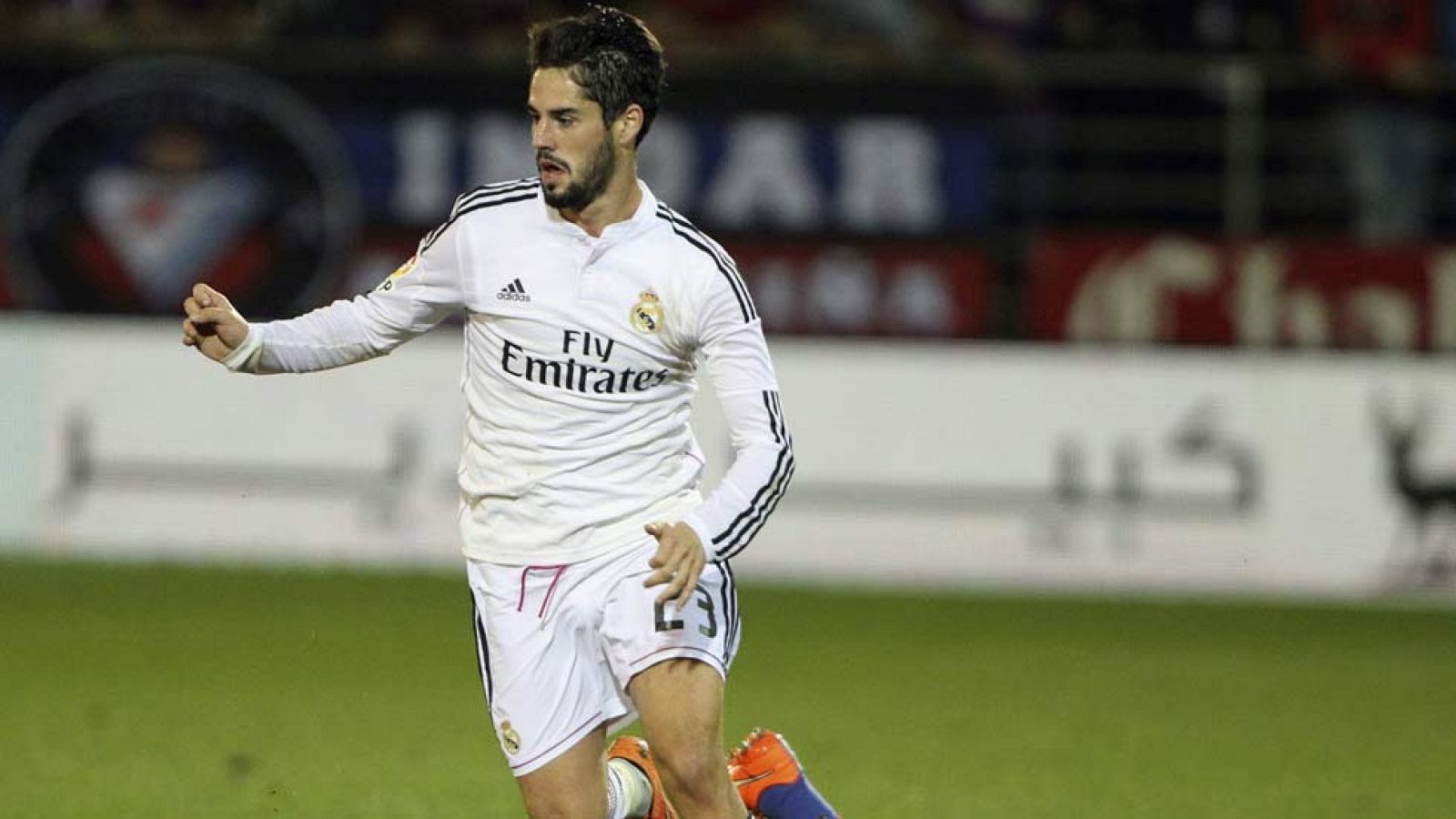 Cruce de sentimientos para Isco, que vuelve a casa en plena forma. En Málaga creció como futbolista, fue el trampolín de su carrera, y ahora llega a La Rosaleda mucho mas maduro y como titular en la selección española y en el Real Madrid.