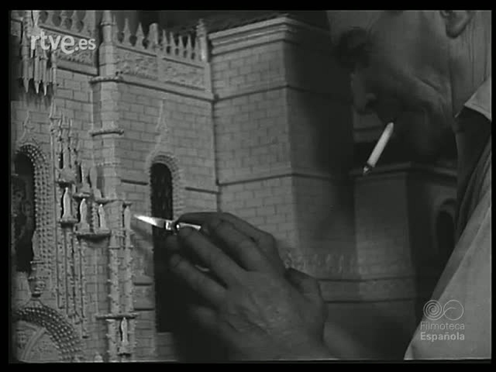 TODO EN MINIATURA - Revista Imágenes | Ver