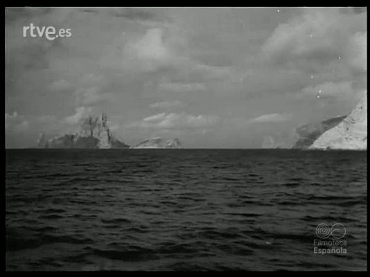 Revista Imágenes - CARACOLA DEL MAR : LA  ISLA OLVIDADA