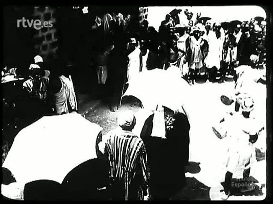 Revista Imágenes - COMO VIVEN LOS MANPUAS