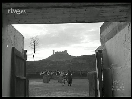 Revista Imágenes - AL MARGEN DE LOS RUEDOS