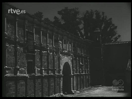 Revista Imágenes - PIEDRA Y AGUA