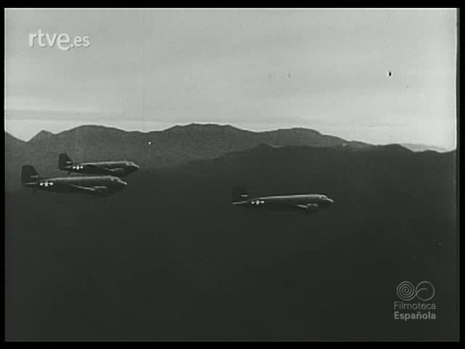 UNA PATRULLA EN LA SELVA - Revista Imágenes | Ver