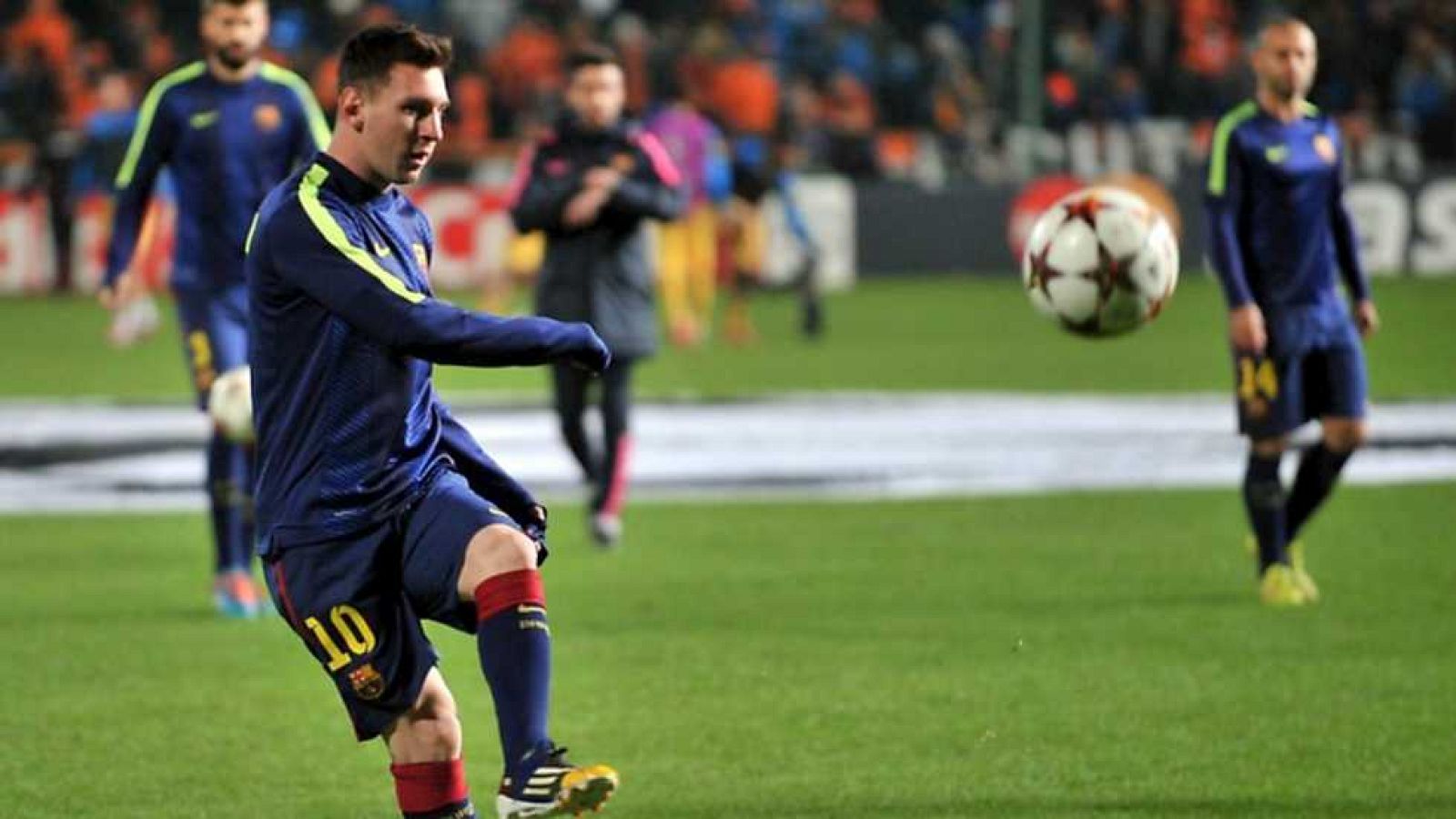 Fútbol - Magazine UEFA Champions League - Programa nº 13 - escuchar ahora