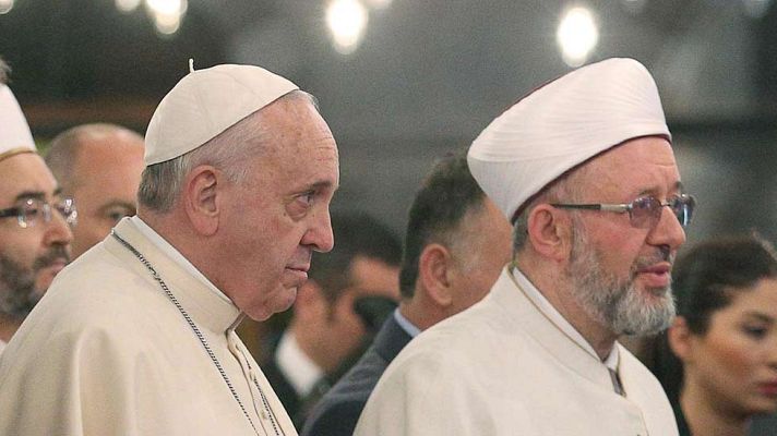 Telediario 1 - Segundo día del Papa en Turquía