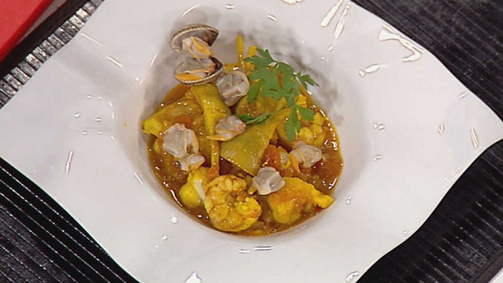 Cocina con Sergio - Zarzuela de marisco con alcachofas - ver ahora