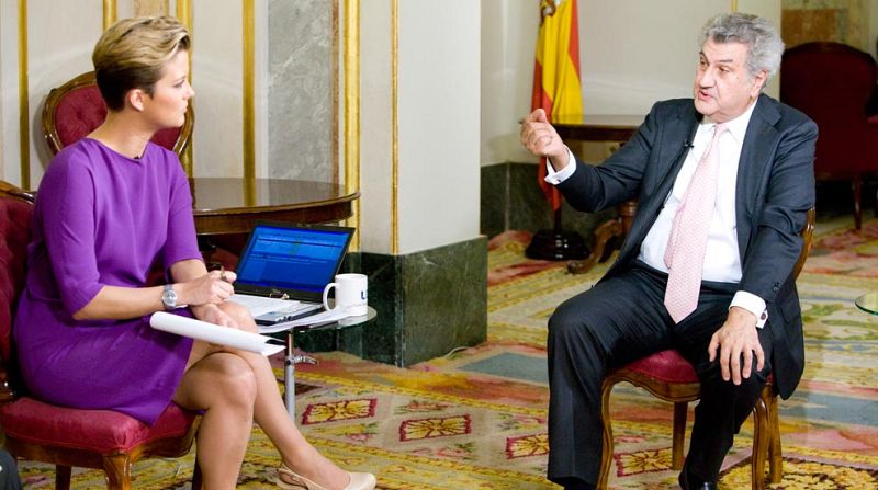 Posada, partidario de reformar la Constitución solo si hay "consenso" - Los desayunos | Ver