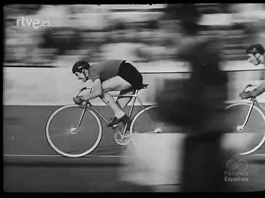 Revista Imágenes - BAJO LA LLAMA OLIMPICA