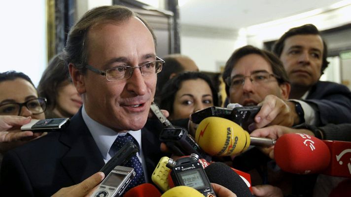 Telediario 1 - El nombre del sustituto de Alonso es una incógnita