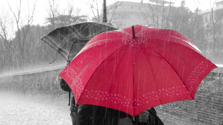 El tiempo - Chubascos fuertes en Baleares, Cataluña y en el Estrecho