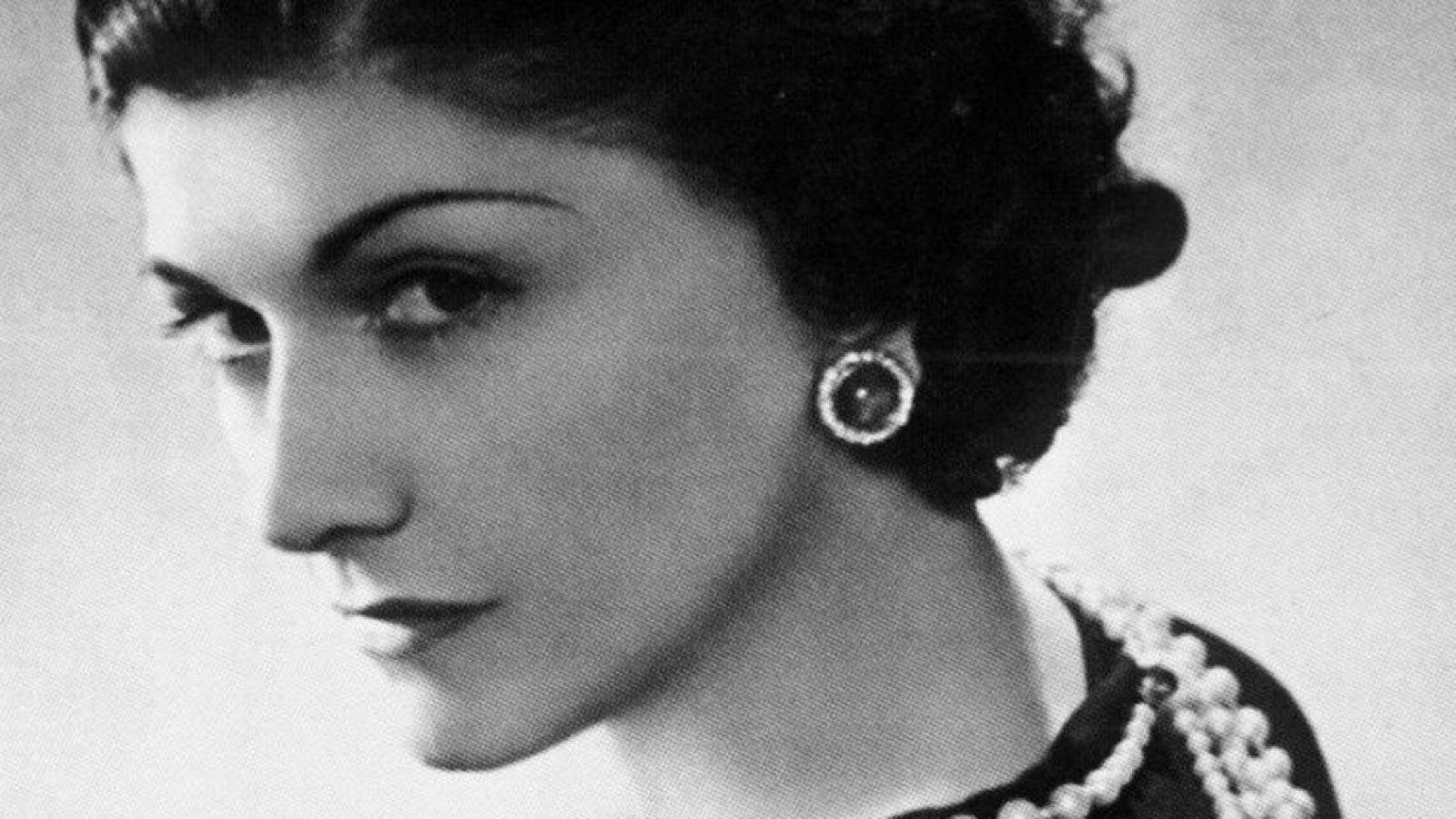 Un documental afirma que Coco Chanel fue espía para los nazis | Ver