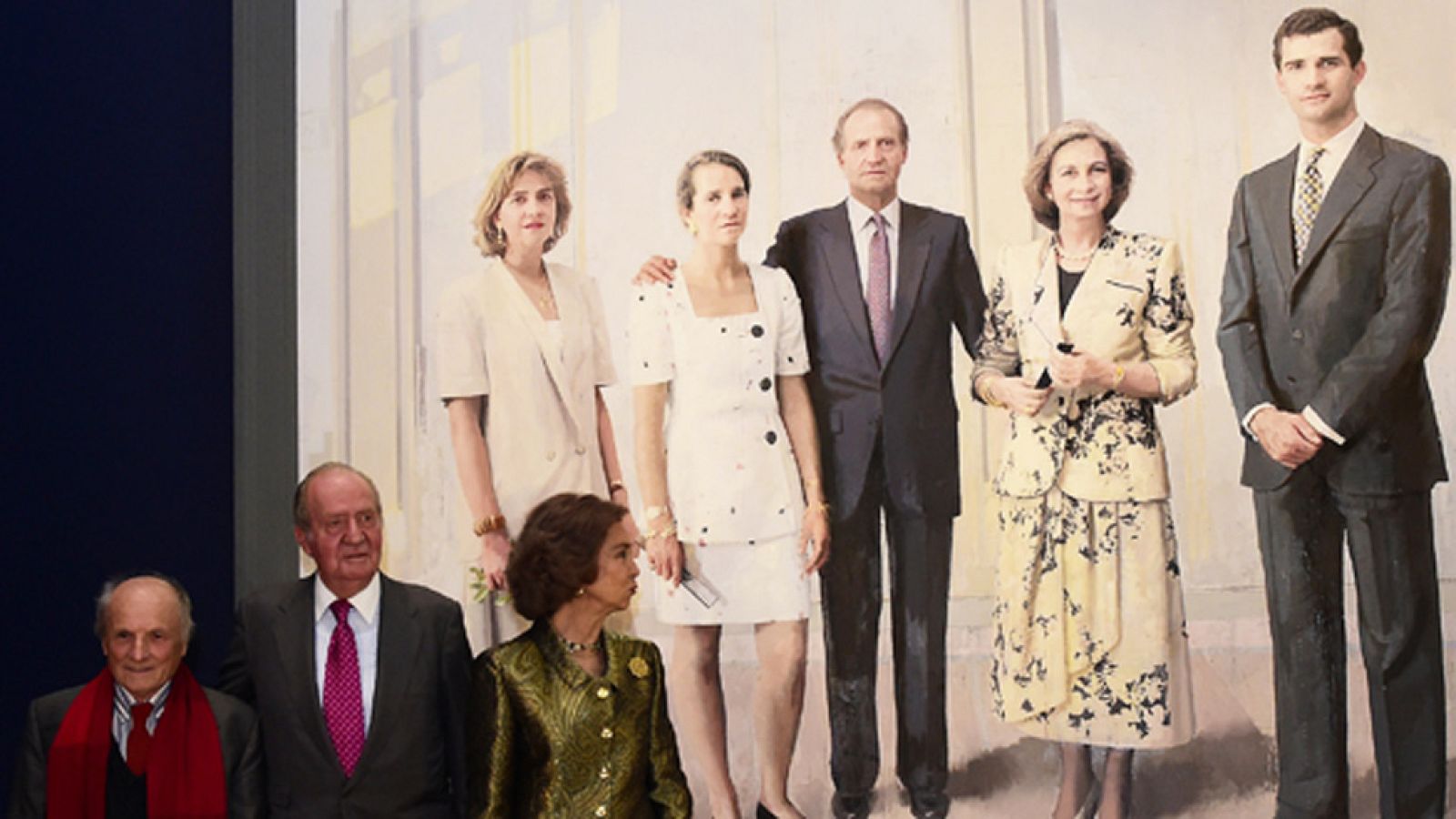 Don Juan Carlos ante el retrato de Antonio López: "Ahora estoy mejor, más descansado" | Ver