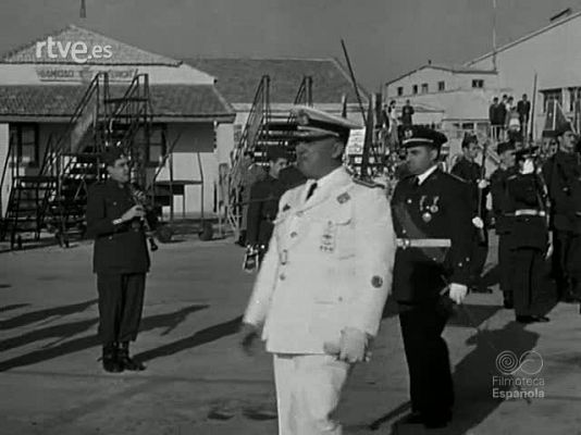 Documentales Color - POR TIERRA MAR Y AIRE