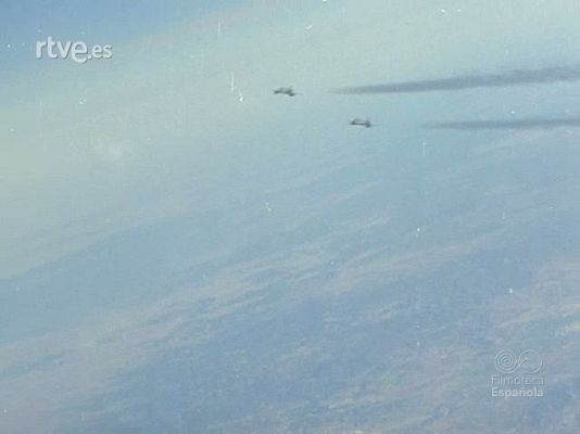 Documentales Color - CENTINELAS DEL AIRE PILOTOS DE REACTOR