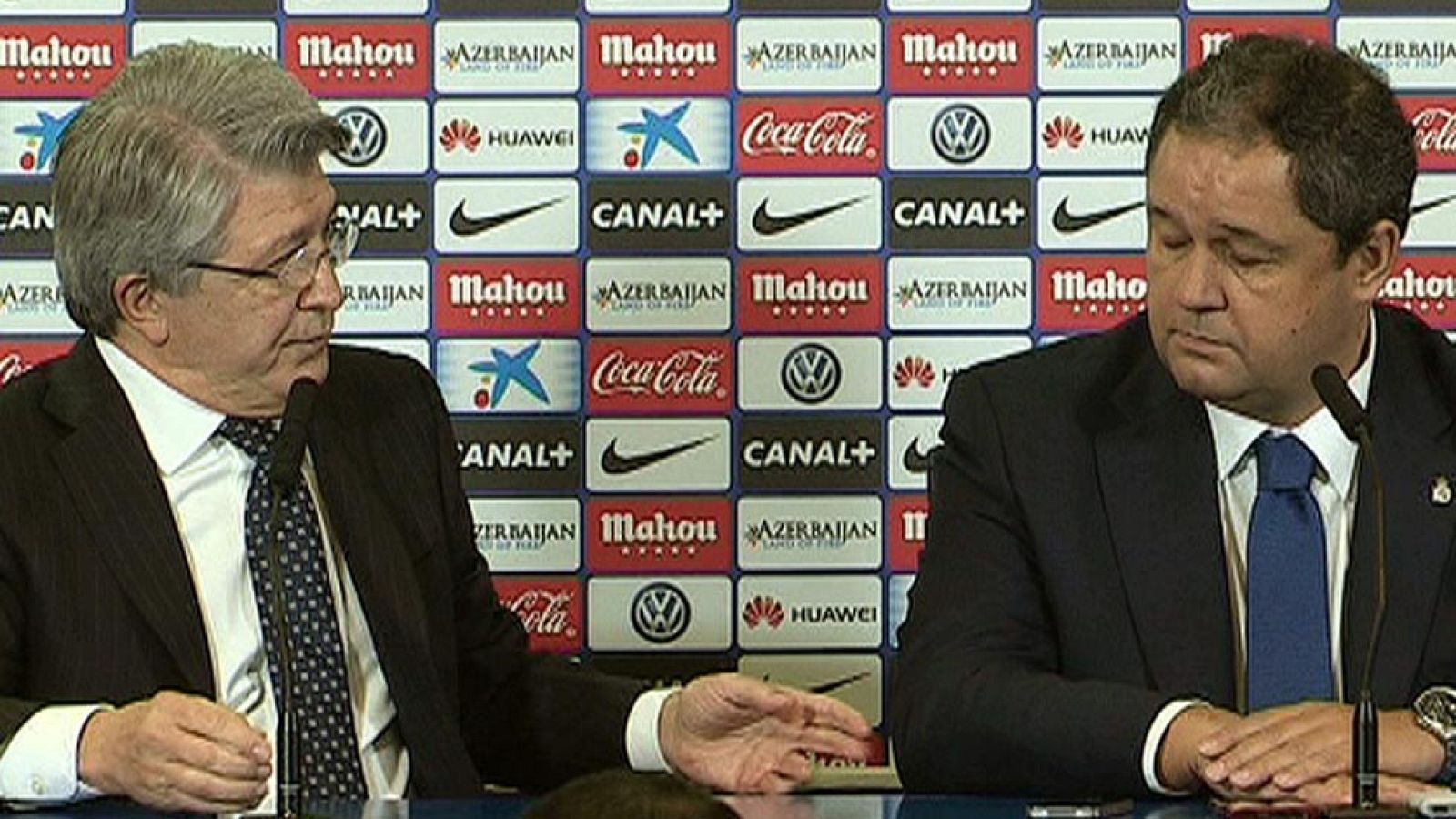 Cerezo dice que "hay cosas más difíciles" que echar a los radicales del Calderón | Ver