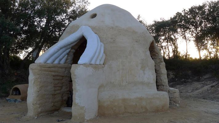 Aquí la Tierra - Casas de adobe, el material natural