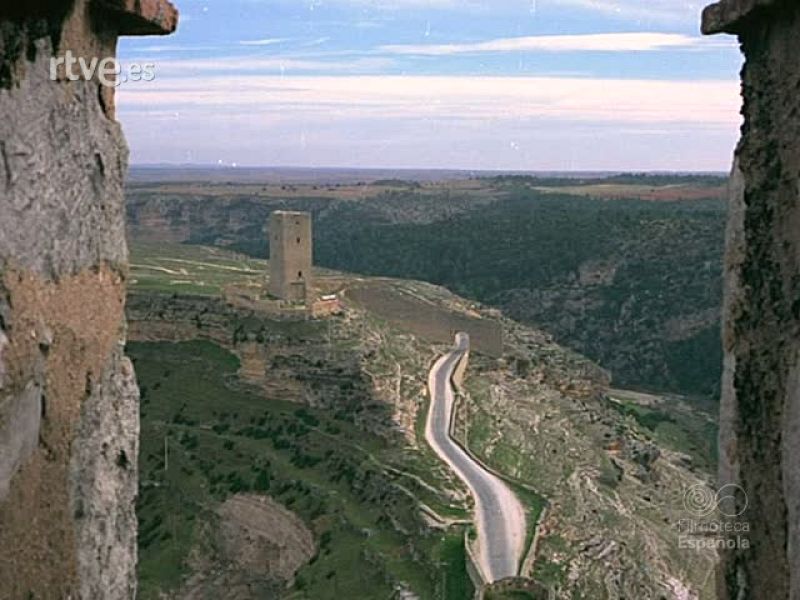 EL CASTILLO MEDIEVAL