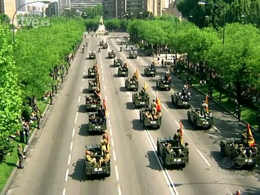 Documentales Color - EL DIA DE LAS FUERZAS ARMADAS