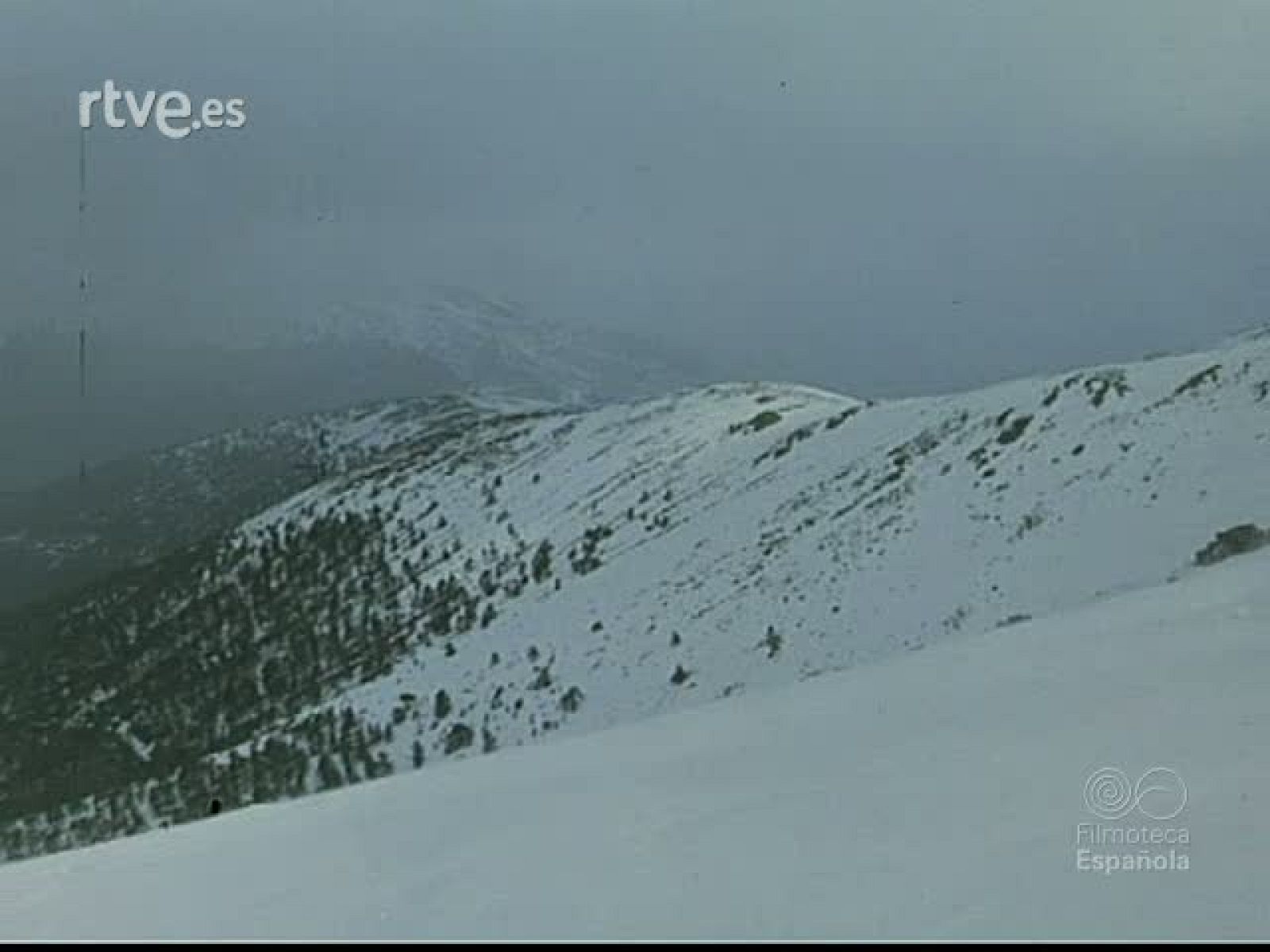 ESQUIAR EN ESPAÑA - Documentales Color | Ver