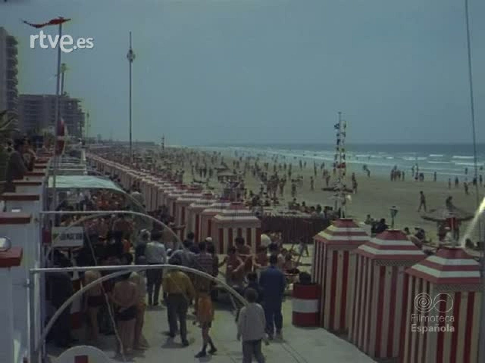 FIESTAS GADITANAS - Documentales Color | Ver