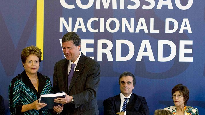 Telediario 1 - El informe sobre la dictadura brasileña reabre la polémica sobre la impunidad de los represores