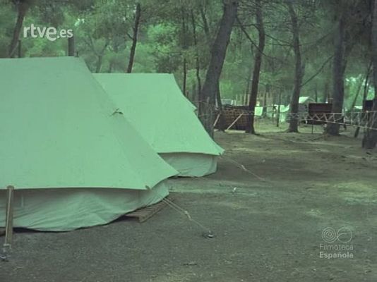 Documentales Color - GAMMA 76 UN CAMPAMENTO NUEVO