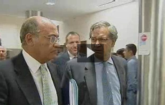  - Dimisión en la CEOE