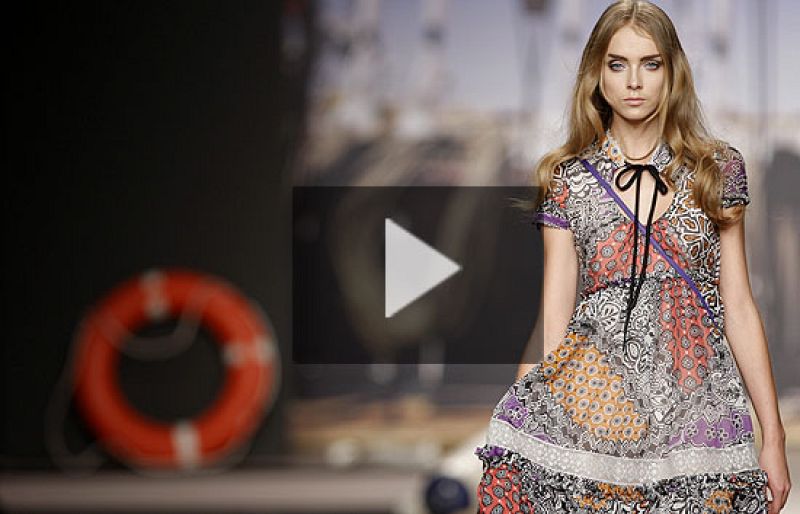 Desfile de Alma Aguilar en Cibeles | Ver