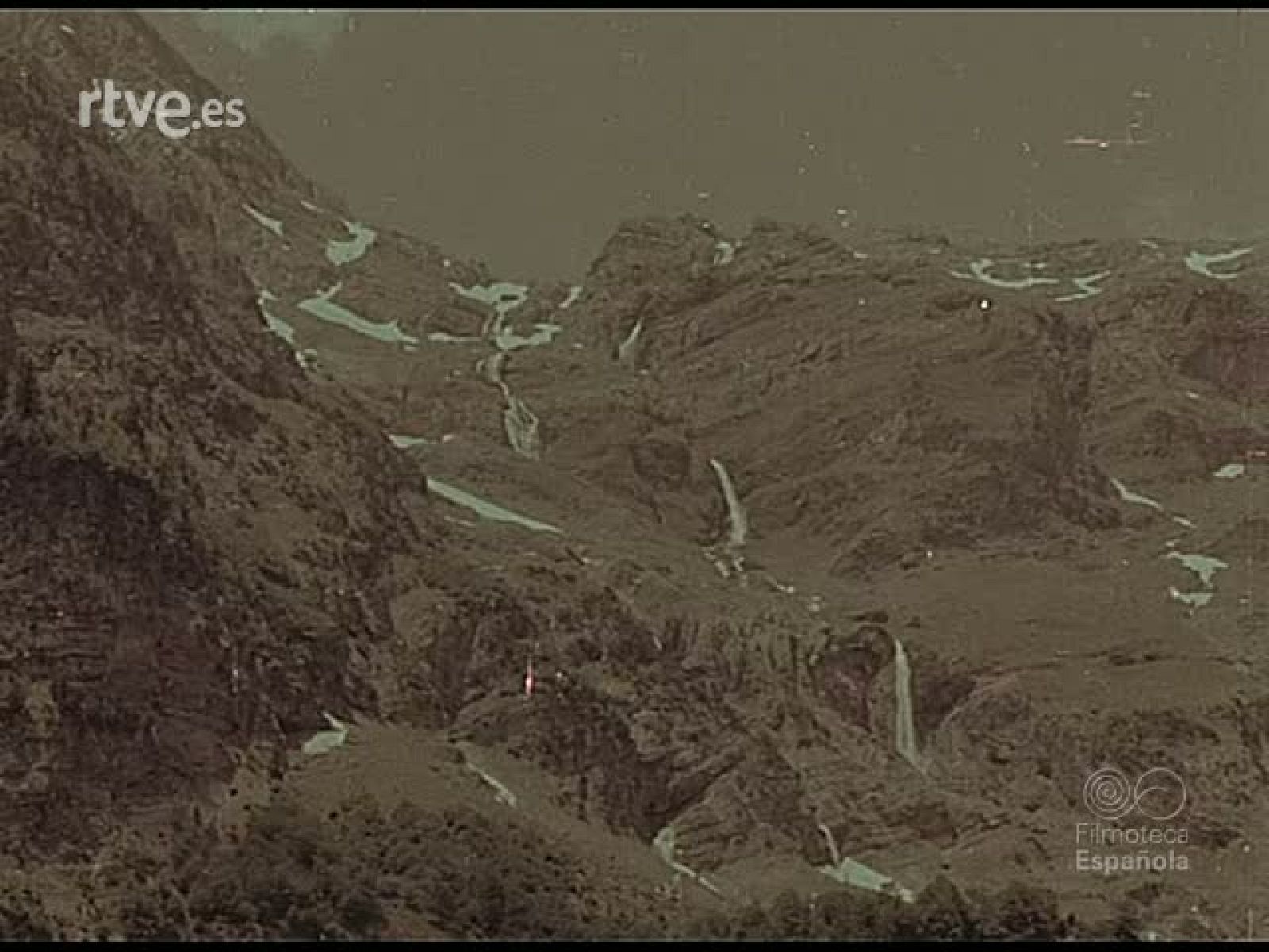 POR LA CUENCA DEL CINCA - Documentales Color | Ver