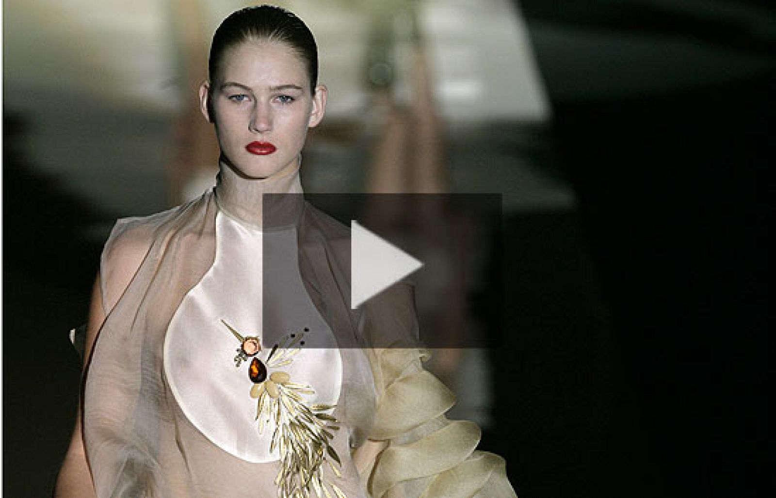 Desfile de Lydia Delgado en Cibeles | Ver