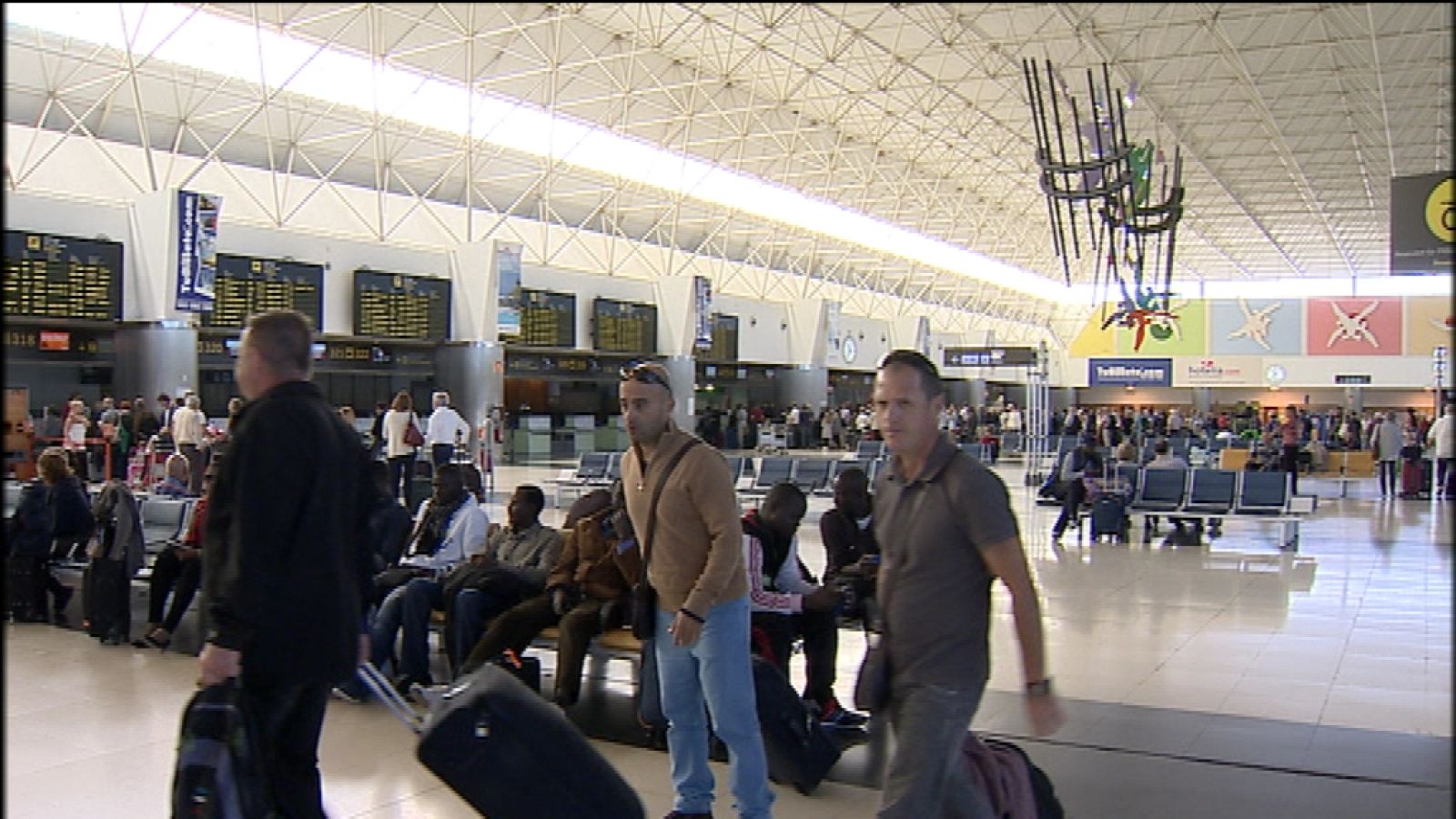 Canarias en 2' - 13/12/14 | Ver