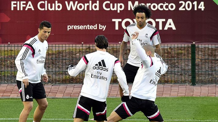 Telediario 1 - El Real Madrid, a por el Mundialito