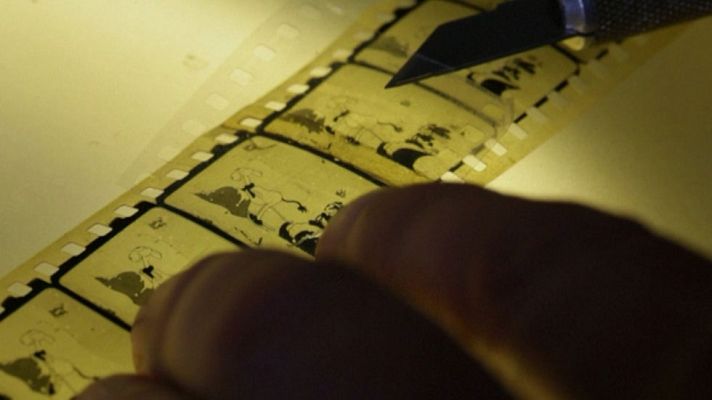 Telediario 1 - Un grupo de especialistas encuentran la primera película de navidad de Disney, en Noruega