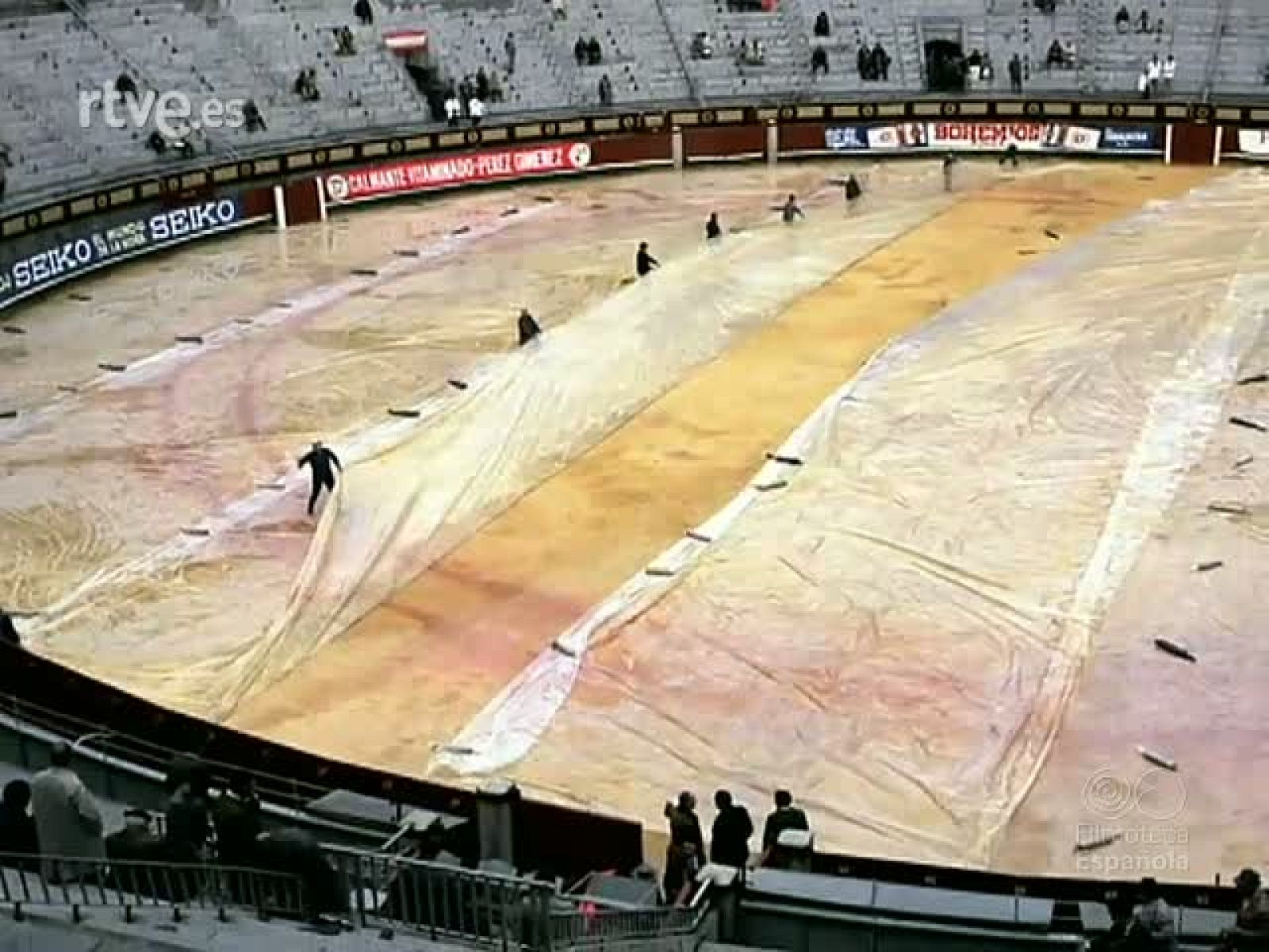 TARDE DE FERIA - Documentales Color | Ver