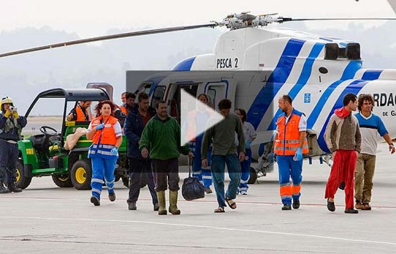 Los marineros del barco inglés hundido, a salvo