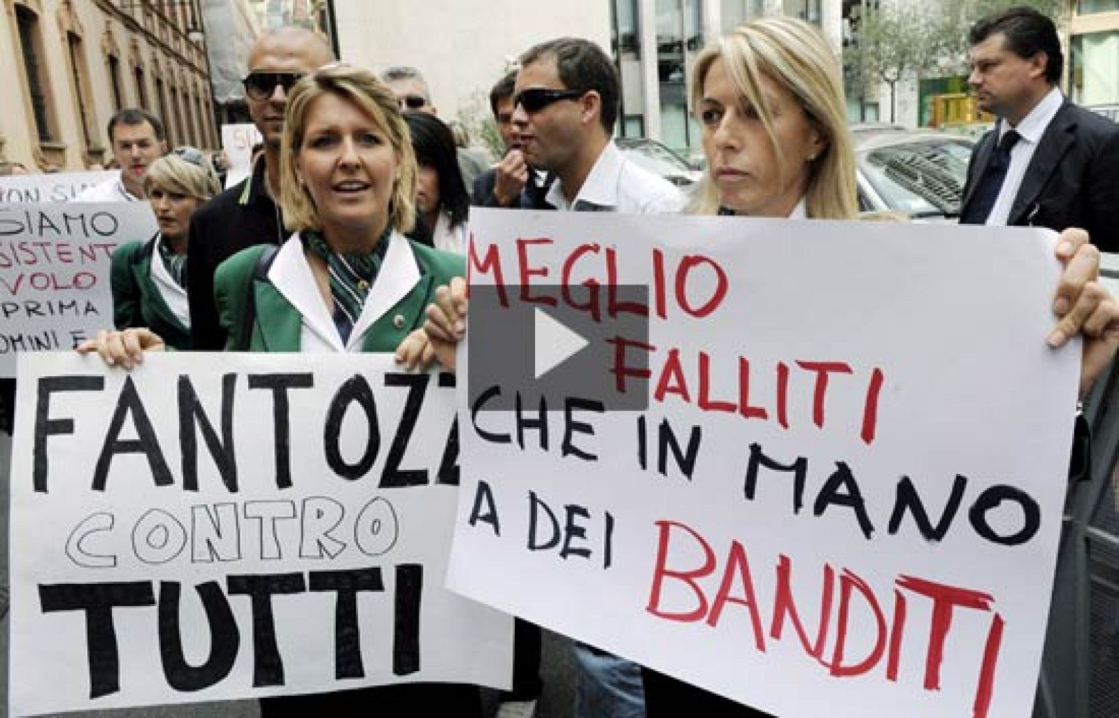 Los sindicatos no aceptan la oferta sobre Alitalia del grupo de empresarios italianos | Ver