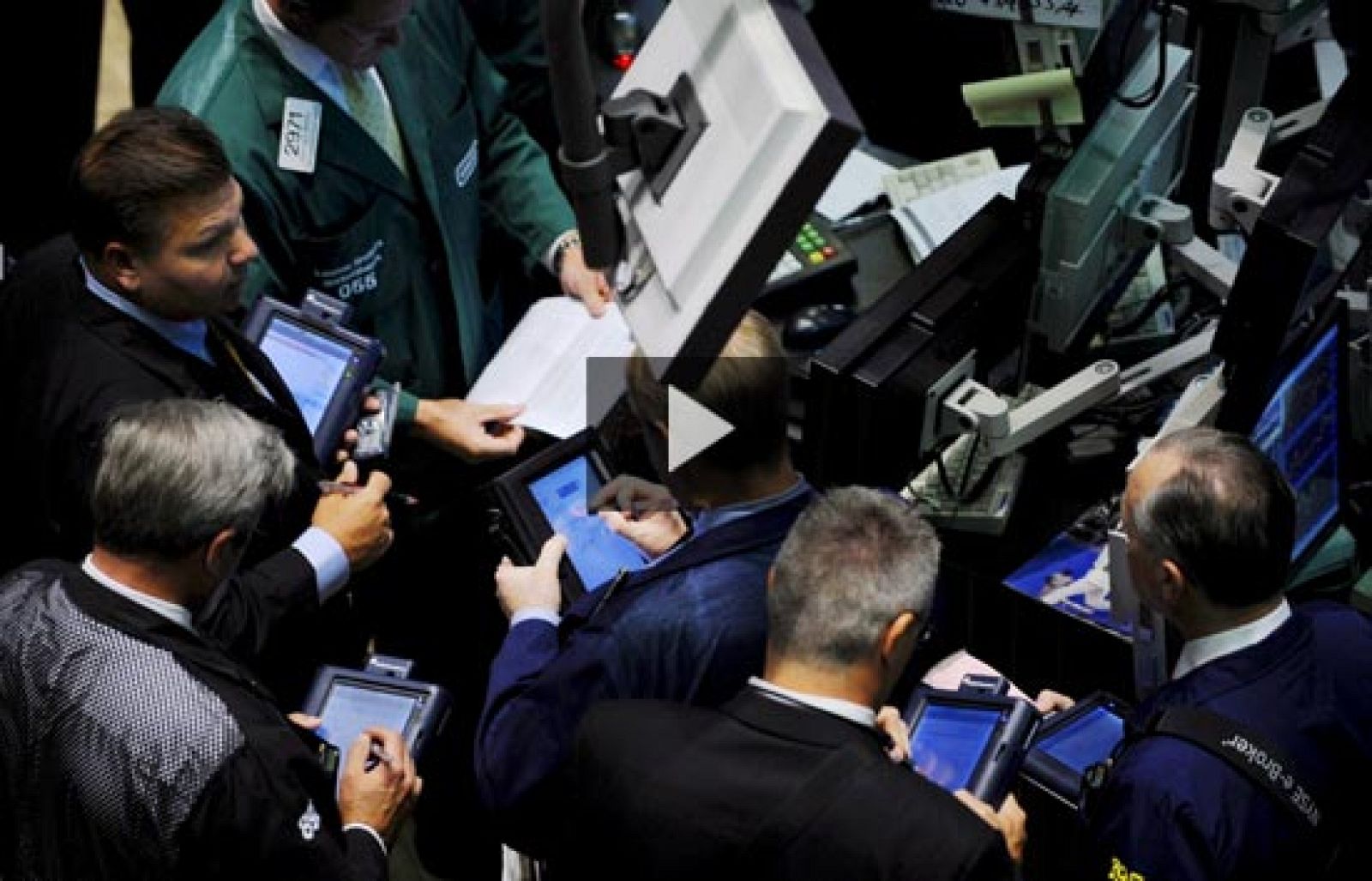 Movimientos en la banca por la crisis financiera | Ver