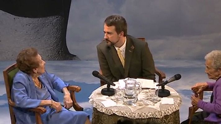 Telediario 1 - Las voces de ciudadanos anónimos en el Teatro Español