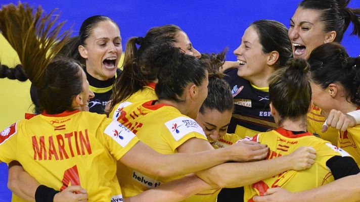 Telediario 1 - España mide sus opciones de medalla ante la campeona Montenegro
